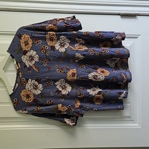 Floral peplum shirt